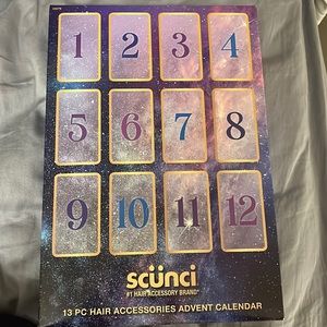 13 piece scunci hair accessories set